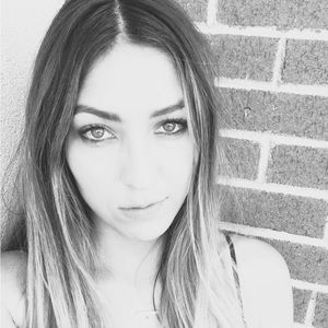 Meet your Posher, Erica